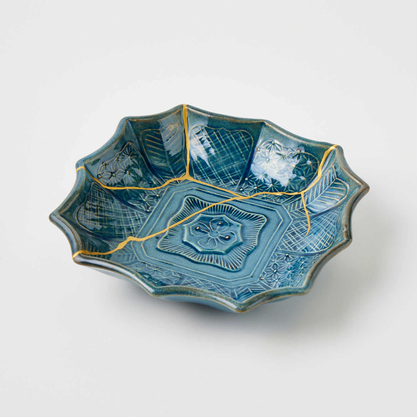 KINTSUGI – Deep Indigo Floral Plate with Harmonious Gold Lines|Available at Ebisu Studio