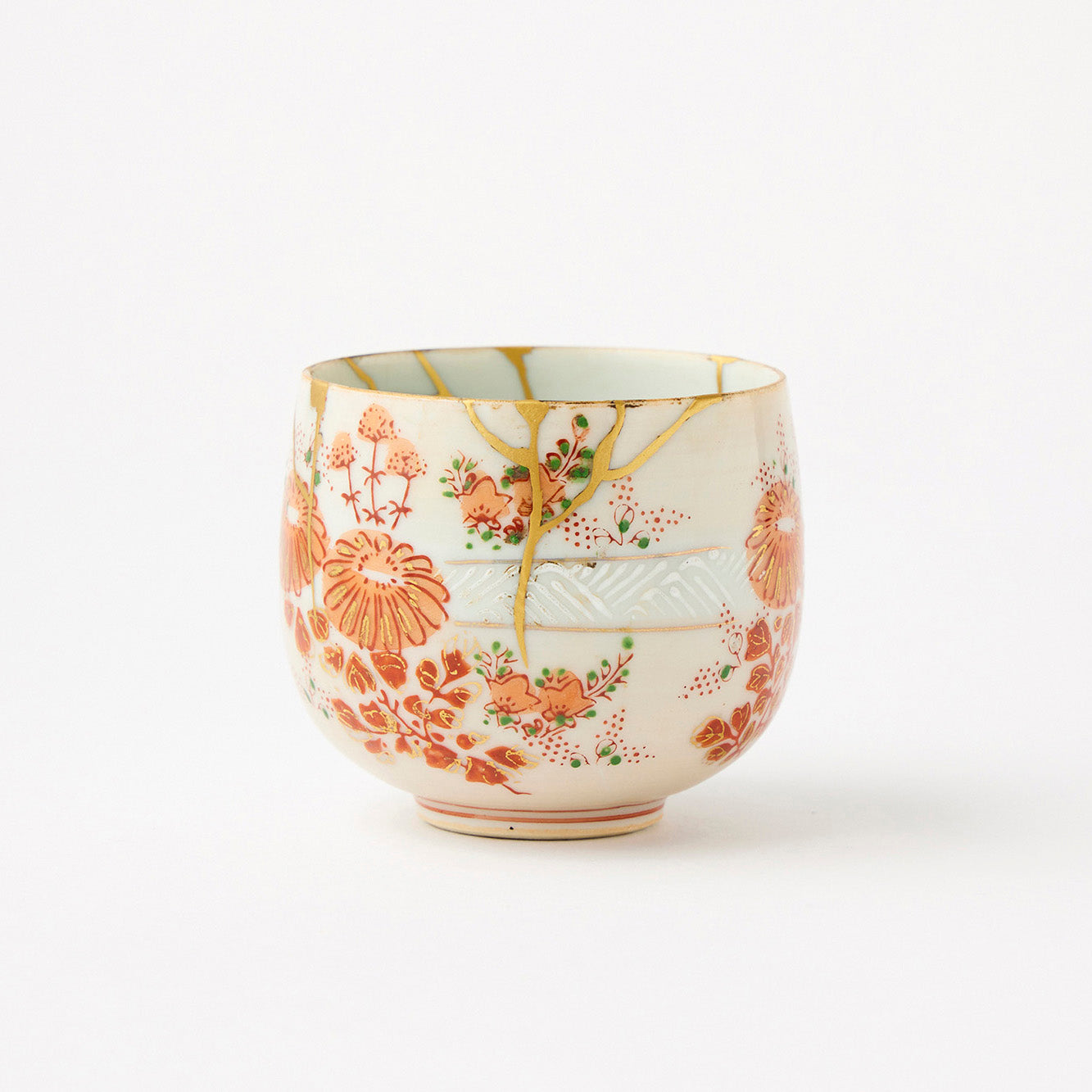 KINTSUGI Teacup from the Greater East Asia War Era with Gold Flowing from the Rim – A Masterpiece from Ishikawa, Japan|Food Safe