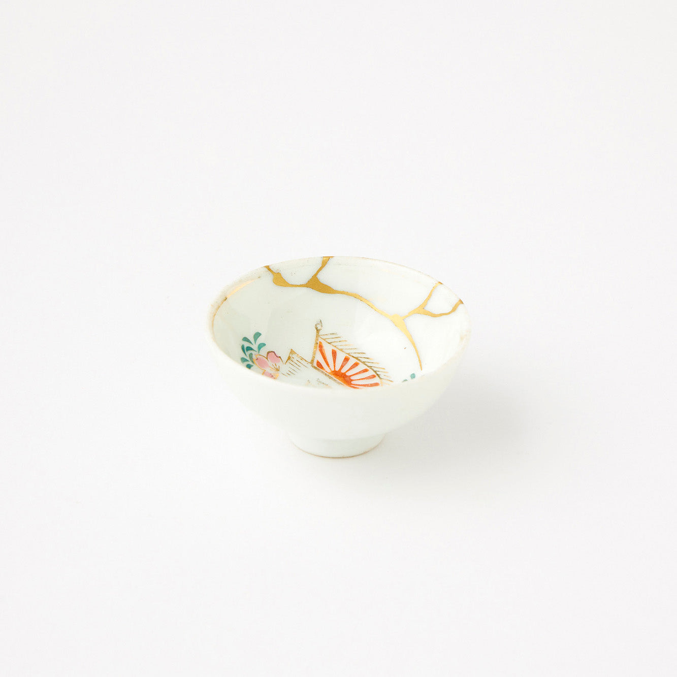 KINTSUGI Rising Sun & Cherry Blossom Cup from the Greater East Asia War Era – A Masterpiece from Ishikawa, Japan|Food Safe