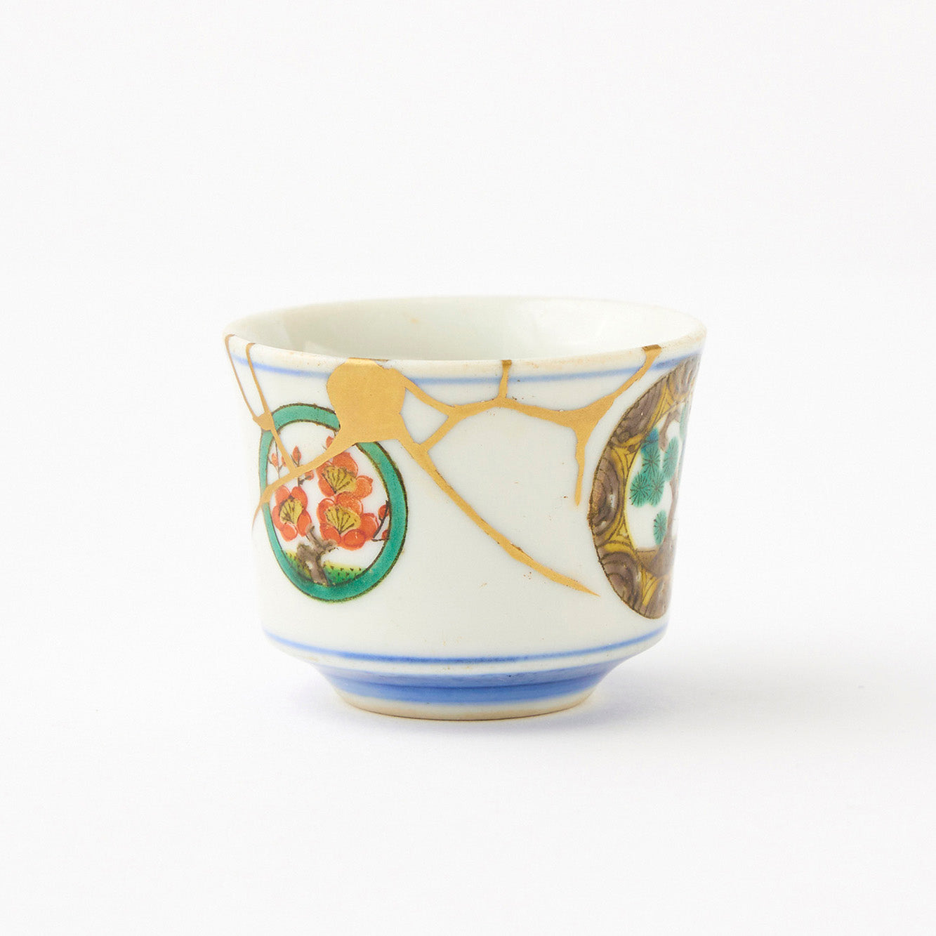 KINTSUGI Kutani Sake Cup Unearthed from an Old Warehouse – A Masterpiece from Ishikawa, Japan|Food Safe