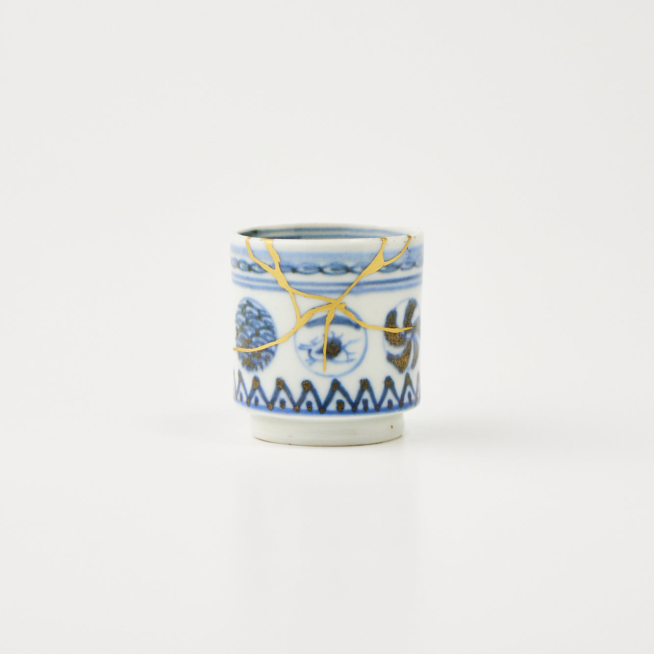 KINTSUGI Impressed Tall Sake Cup|Available at Ebisu Studio