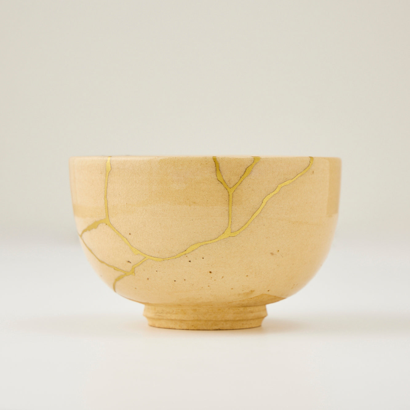 KINTSUGI “Hai-zakura” Tea Bowl|Available at Asakusa Studio