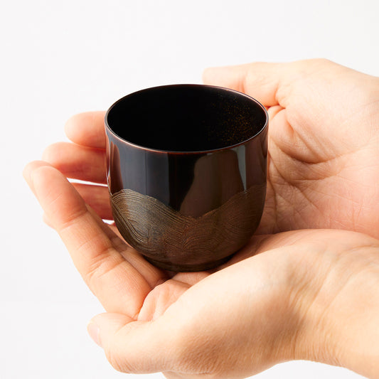 Black Urushi Lacquer Sake Cup with Silver Wave Design (No Outer Glitter) by Shigeki Yagi – A Masterpiece from Ishikawa, Japan