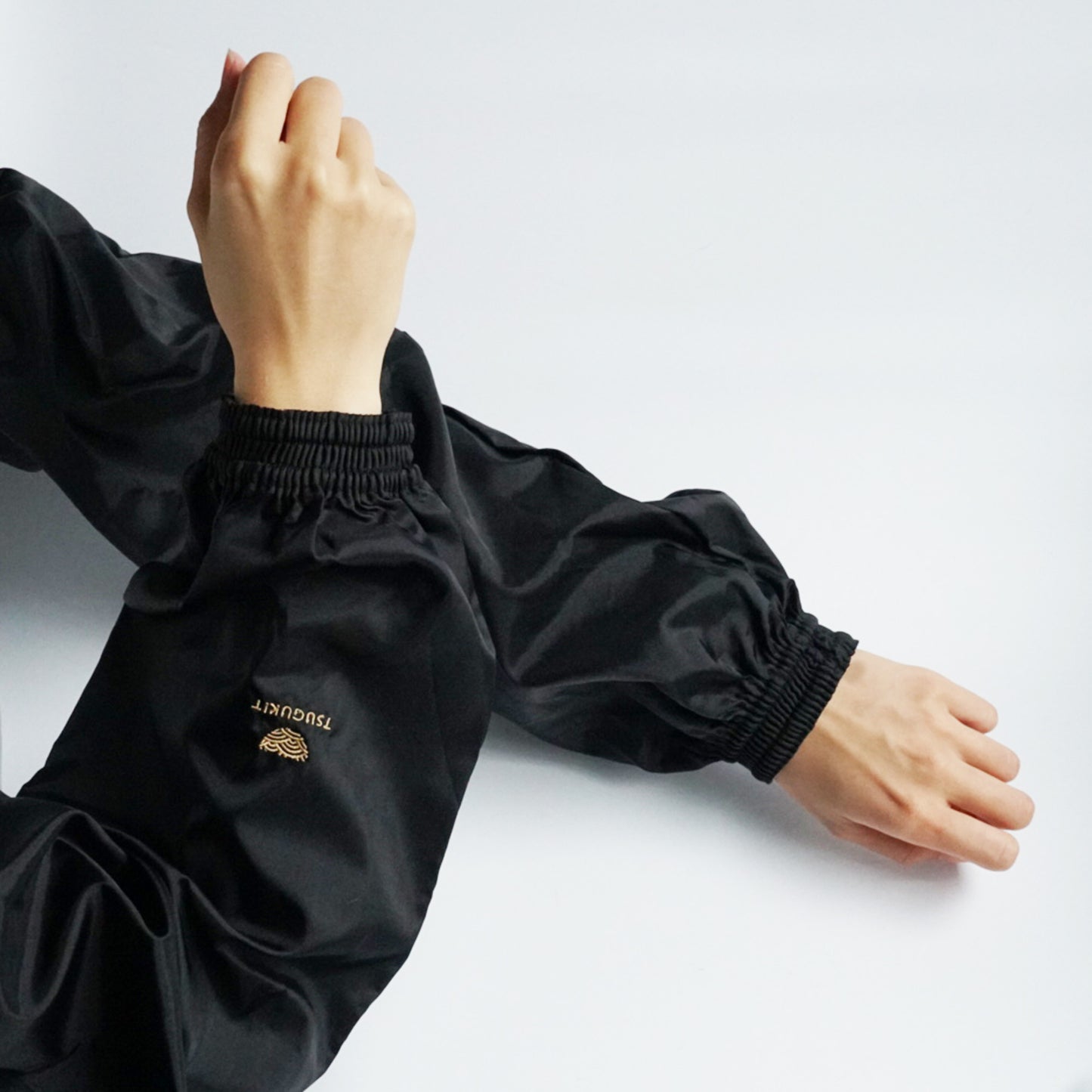 Arm Cover for Kintsugi Repair and DIY【Long Size】Water Repellent Black Nylon Polyester Cotton