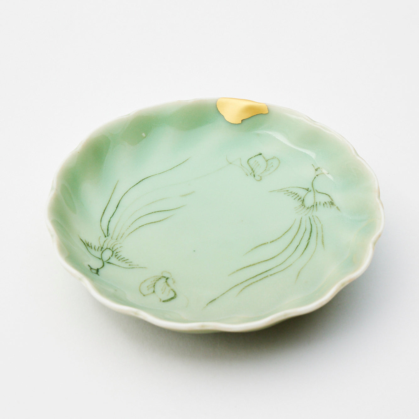 KINTSUGI Celadon Imari Bird & Butterfly Motif Small Plate｜Available at Ebisu Studio