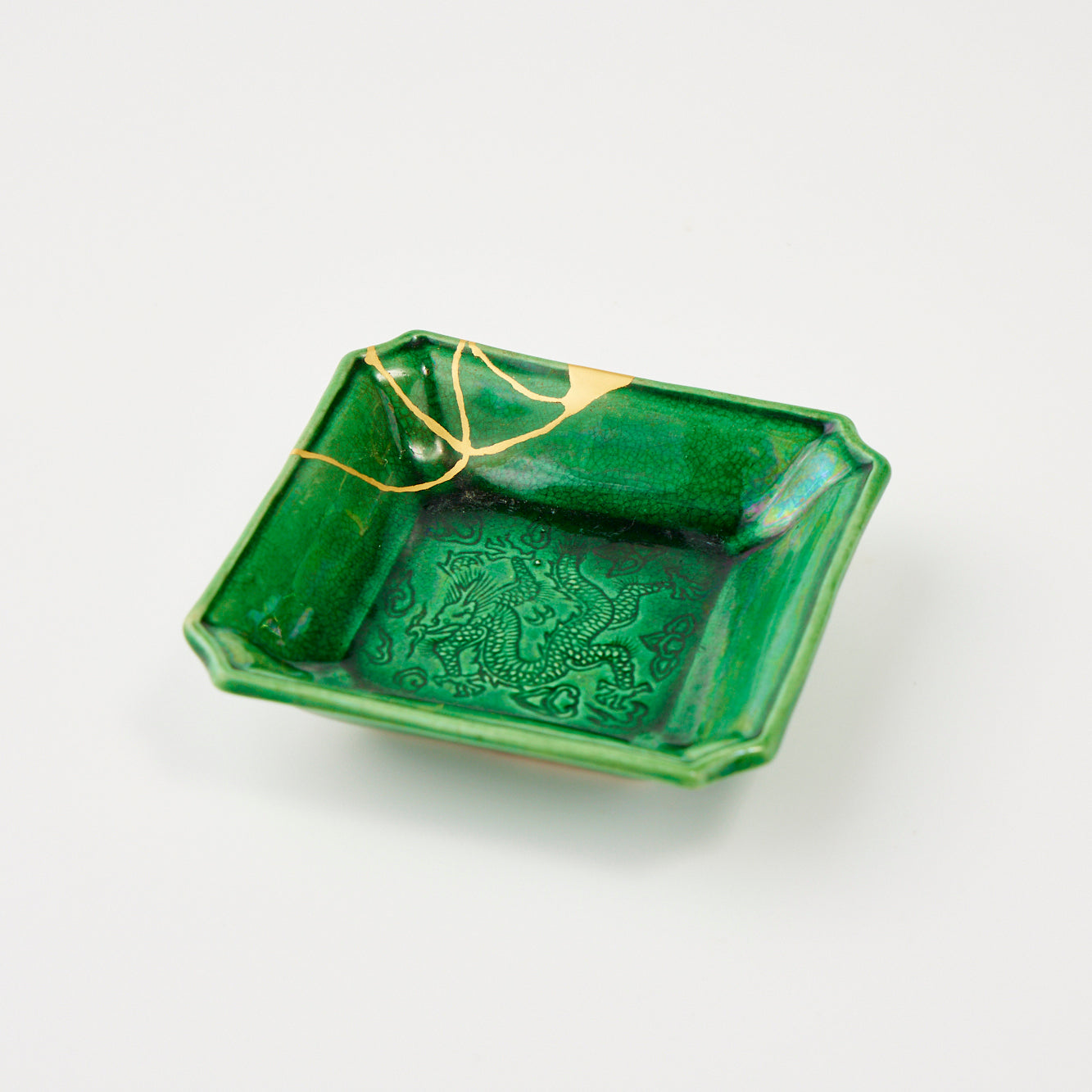 KINTSUGI Minpei Ware Square Plate with Green Glaze and Dragon Motif｜Available at Ebisu Studio