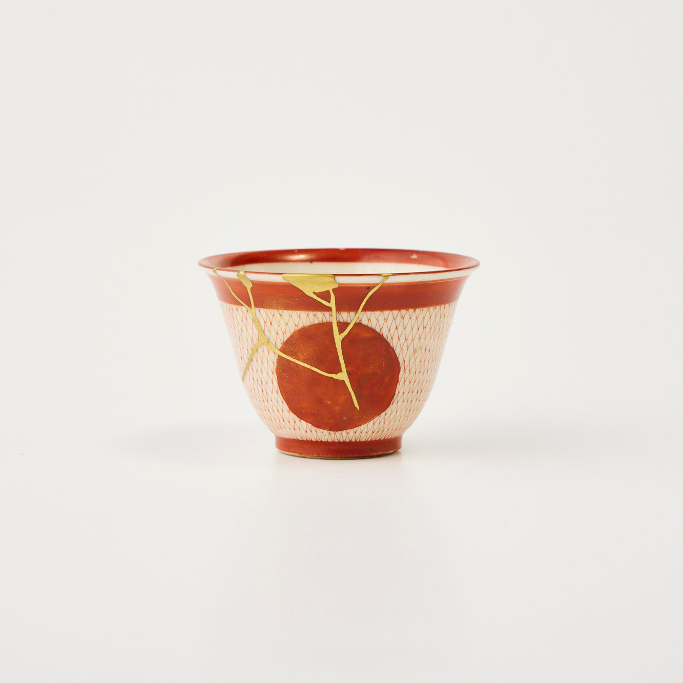 KINTSUGI “Hinomaru” Sake Cup｜Available at Ebisu Studio