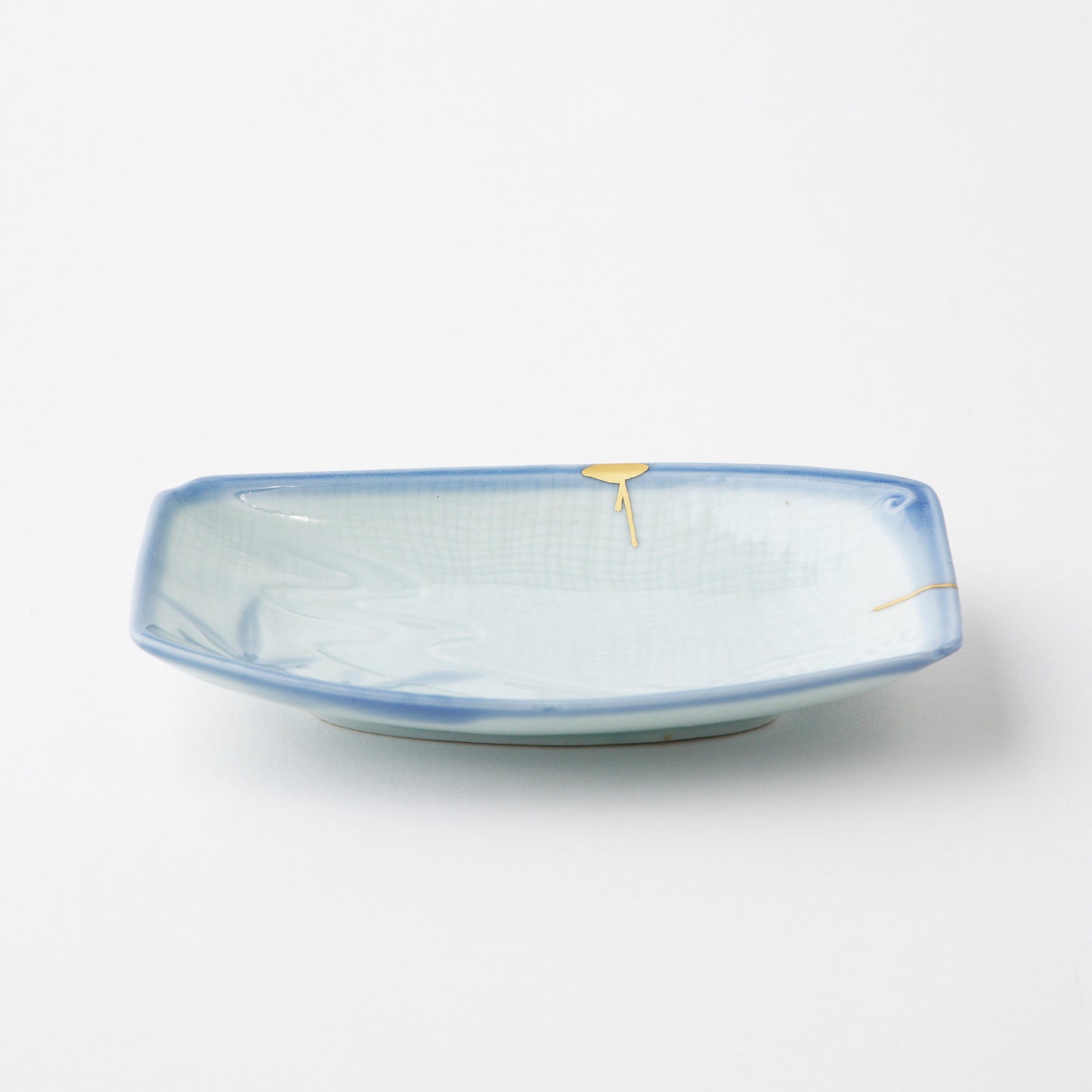 Kintsugi Plate - Light Wisteria with Gold