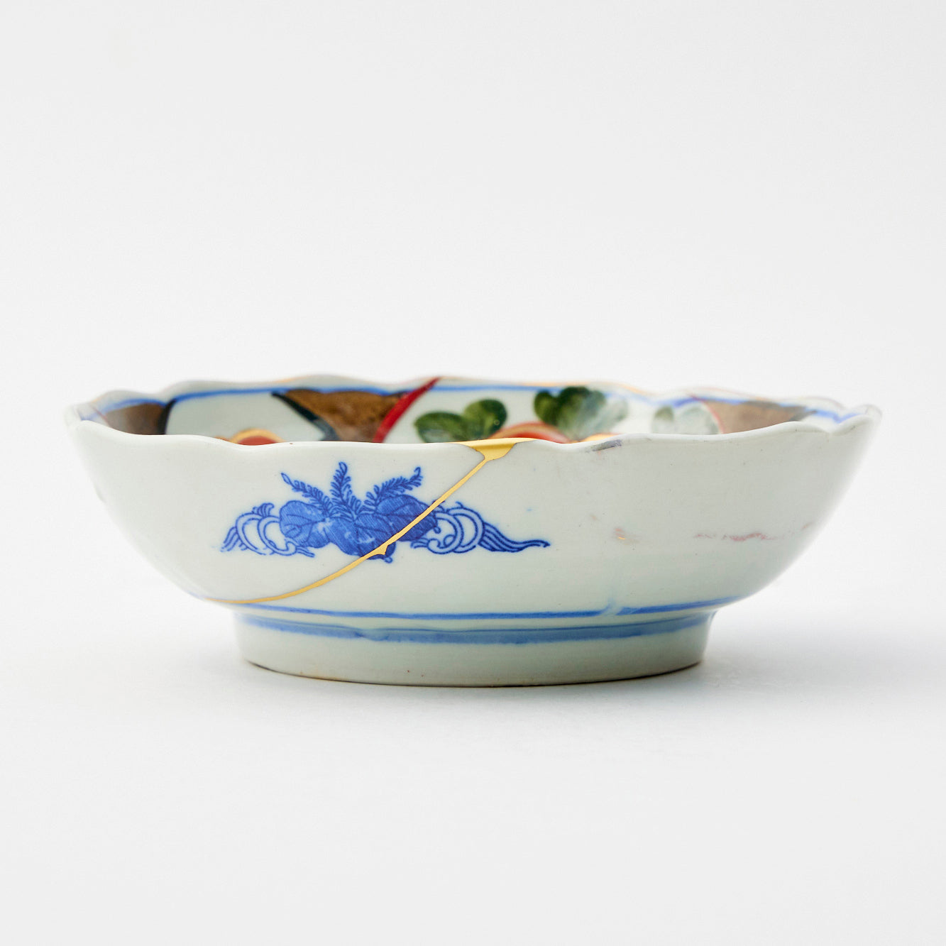 KINTSUGI Imari Polychrome Bowl with Butterfly and Floral Design｜Available at Ebisu Studio