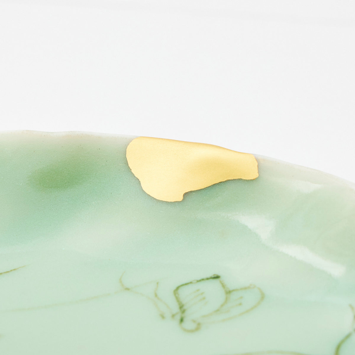 Butterfly Kintsugi KINTSUGI Celadon Imari Bird & Butterfly Motif Small Plate|Available at ...
