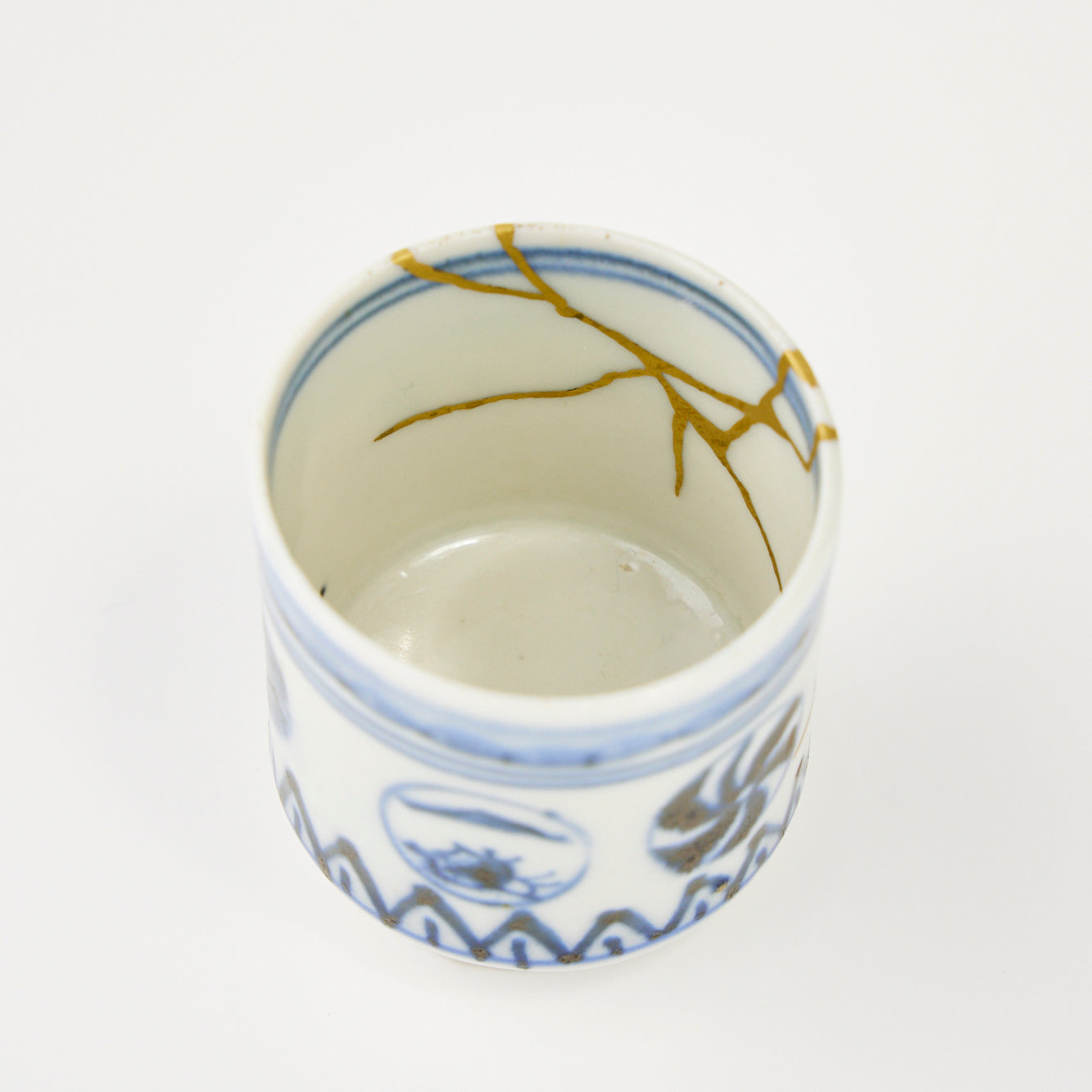 KINTSUGI Impressed Tall Sake Cup｜Available at Ebisu Studio