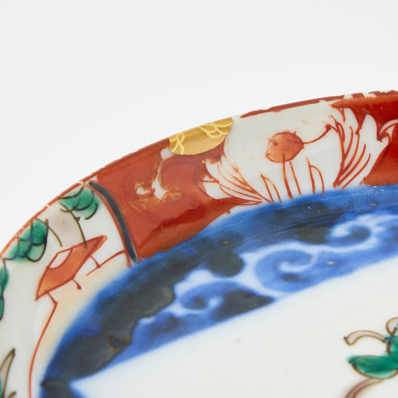 KINTSUGI Maki-e Small Plate – Phoenix in Gold｜Available at Asakusa Studio
