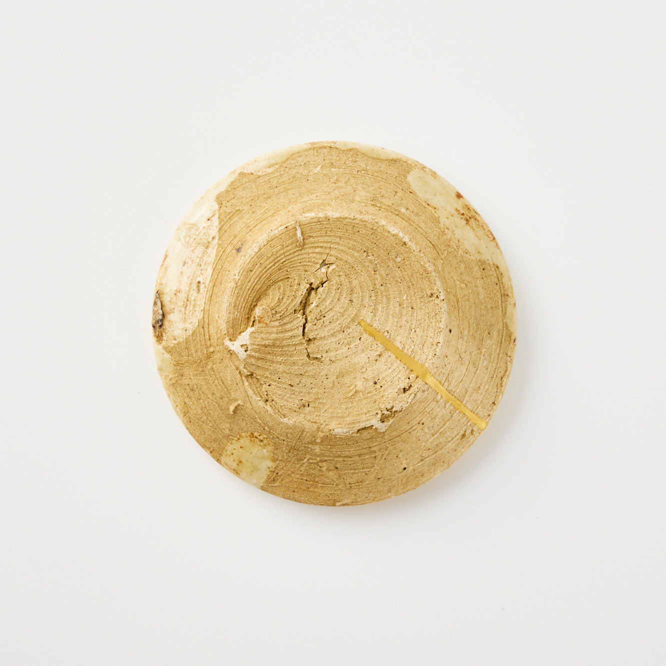 KINTSUGI Golden-Stitched Salt Dish｜Available at Ebisu Studio