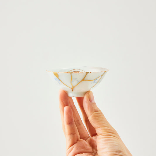 KINTSUGI “Oboro-zakura” Sake Cup｜Available at Asakusa Studio