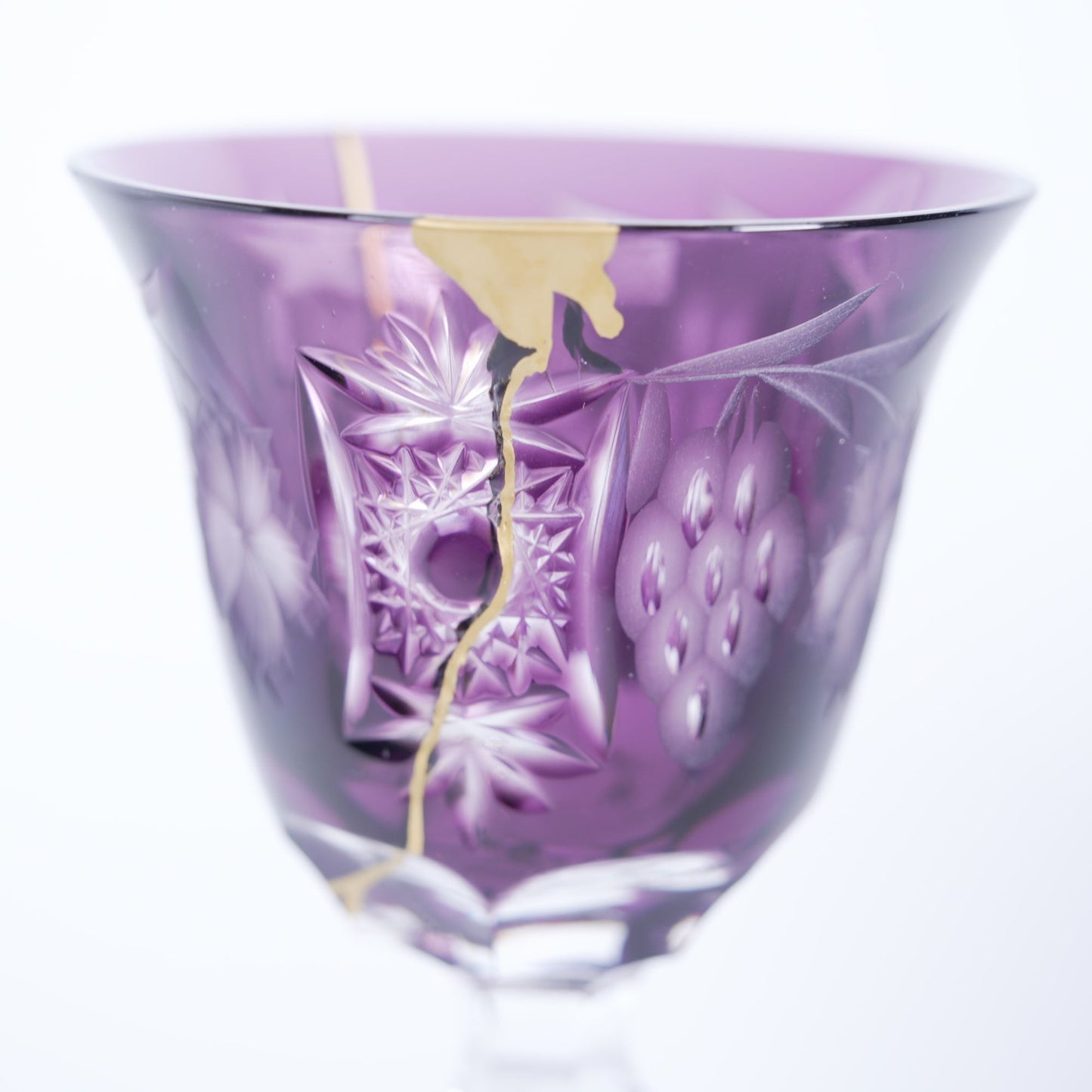 KINTSUGI Wine Glass - The Luster of Violet