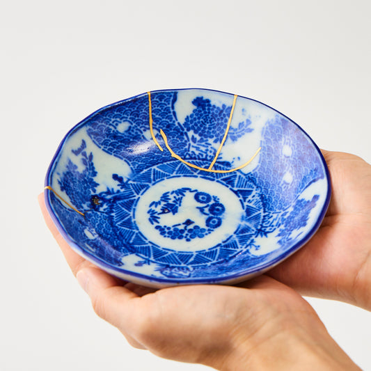 KINTSUGI Impressed Imari Bowl – Guiding Compass｜Available at Ebisu Studio