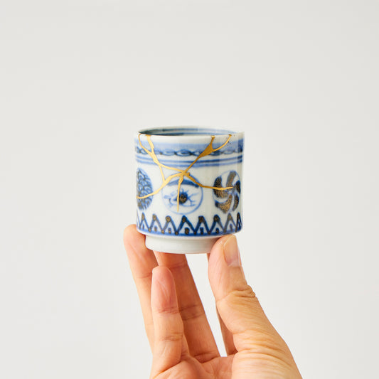 KINTSUGI Impressed Tall Sake Cup｜Available at Ebisu Studio