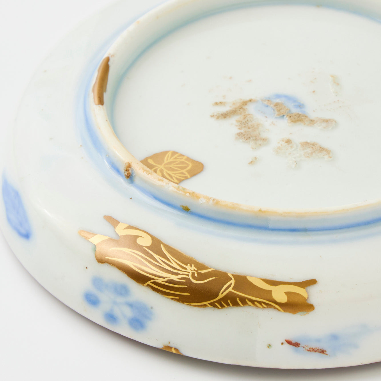 KINTSUGI Maki-e Small Plate – Phoenix in Gold｜Available at Asakusa Studio