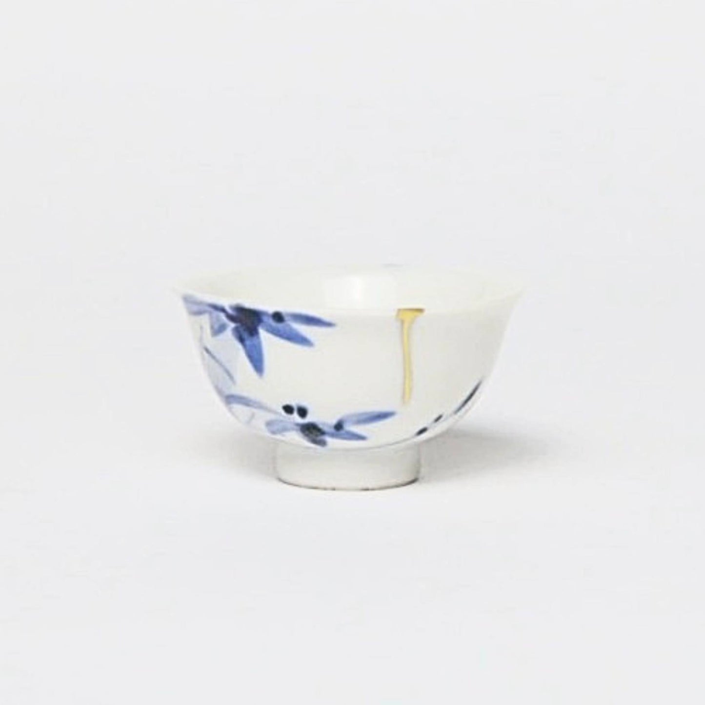 KINTSUGI – Bamboo Sake Cup with a Line of Gold｜Available at Ebisu Studio