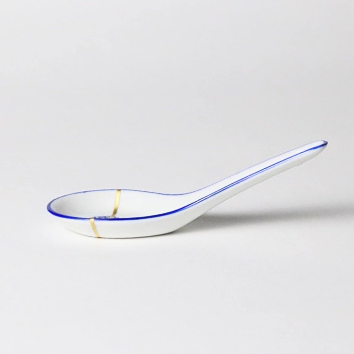 KINTSUGI – Lotus Soup Spoon with a Line of Gold｜Available at Ebisu Studio