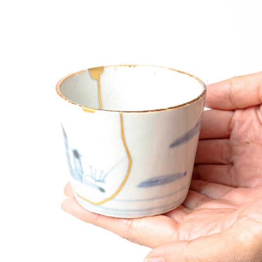 KINTSUGI – Soba Cup with Harbor Town and Boats｜Available at Ebisu Studio