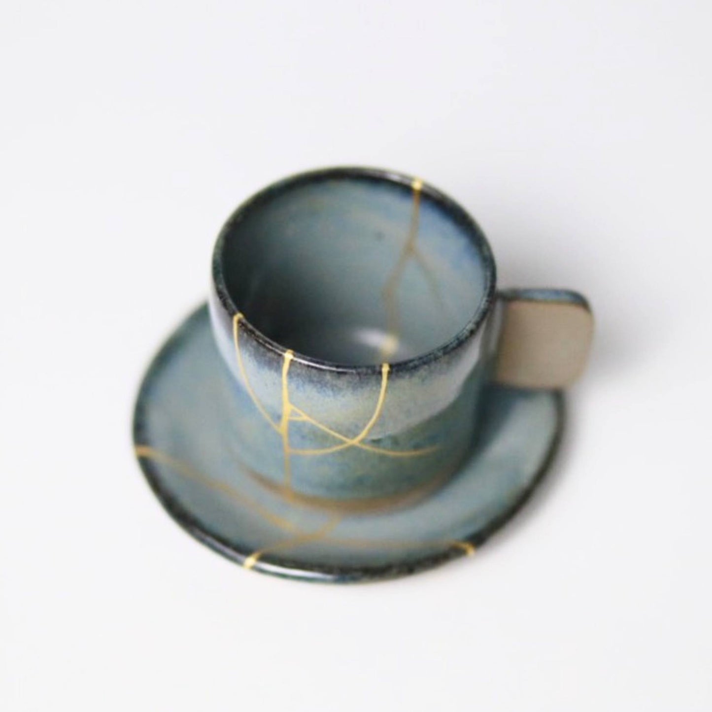 KINTSUGI Tea Cup & Saucer – Blue Veins of Santorini｜Available at Ebisu Studio