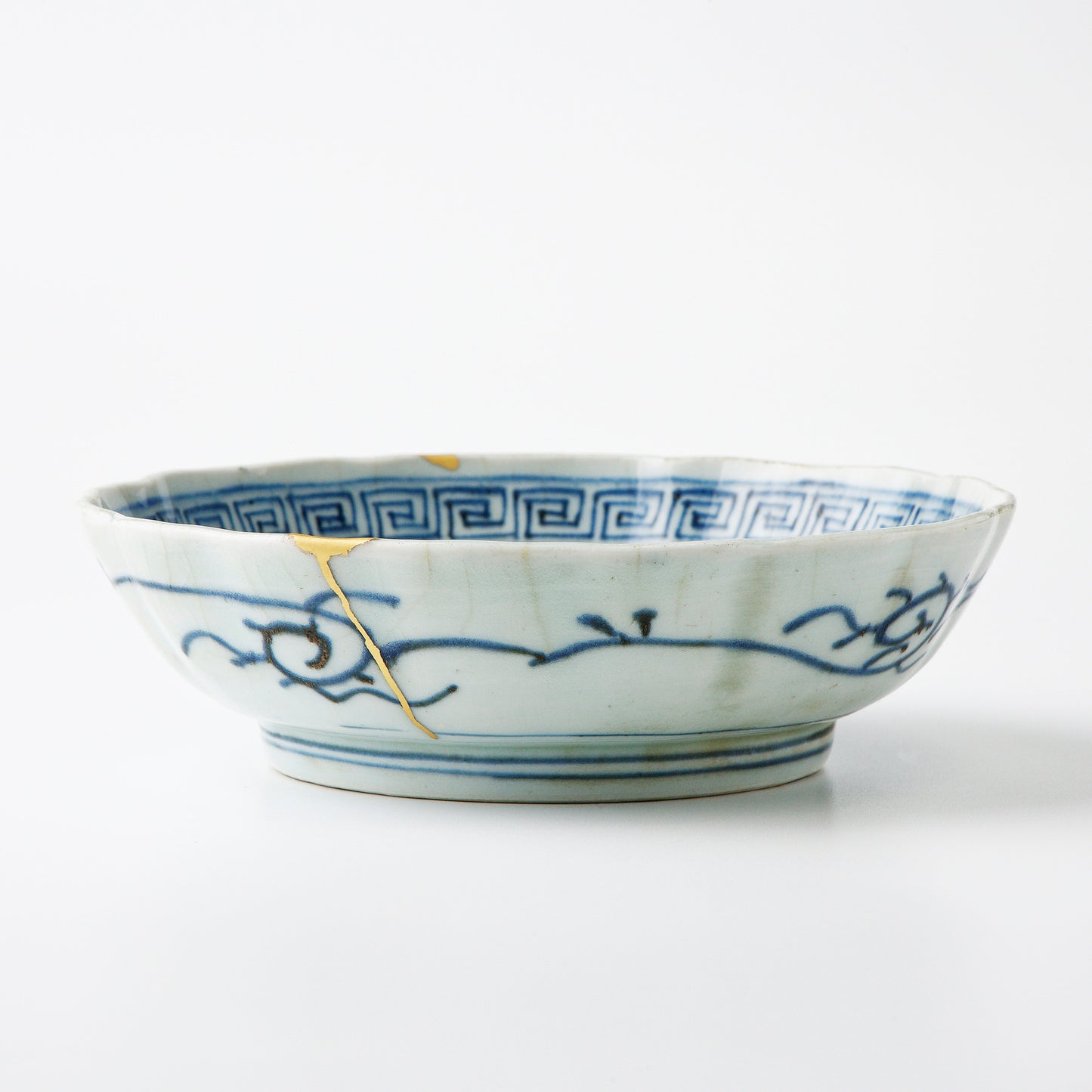 KINTSUGI Imari Porcelain Plate | Japanese Traditional Method